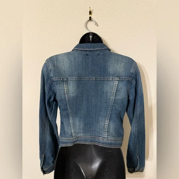 JUSTFAB Cropped Denim Trucker Jacket? - Picture 2 of 5